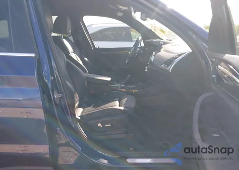 2019 BMW X3 xDrive30I z USA, uszkodzony, nr VIN 5UXTR9C54KLE11869